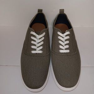 BIXBY NOMAD LACE UP CANVAS SNEAKERS